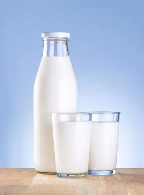 Milk Photography, Milk Allergy, Milk Packaging, Allergy Asthma, Food Allergens, Organic Milk, Food Allergy, Milk Cow, Milk Bottle