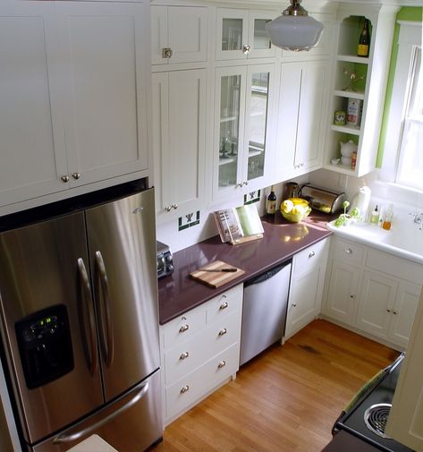 Small Craftsman Kitchen, Craftsman Kitchen Ideas, Craftsman Kitchen Remodel, 1900s Home, Small Craftsman, Beige Backsplash, Ideas For Storage, Light Wood Cabinets, Kitchen Mood Board