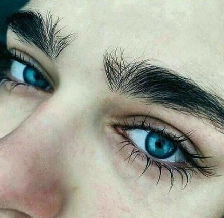 cinderella Blue Eyes Aesthetic, Bentuk Alis, Dark Blue Eyes, Beautiful Eyes Color, Ocean Blue Eyes, 얼굴 그리기, Eye Photography, Aesthetic Eyes, Gorgeous Eyes