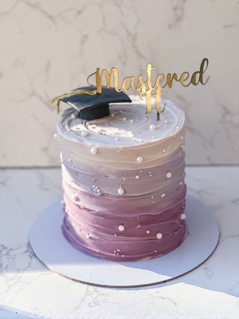 #gradcake #purplecake #ombrecake Blue And Purple Ombre Cake, Textured Cakes, 1 Tier Cake, One Tier Cake, Purple Cakes Birthday, Grad Cake, Two Tier Cake, Fake Wedding, Fantasy Cake