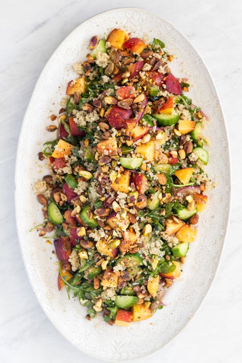 Peach Quinoa Salad Vegan Peach Salad, Quinoa Peach Salad, Refreshing Quinoa Salad, Salad That Goes With Fish, Summer Peach Salad, Peach Lunch, Summer Quinoa Salad, Vegetable Main Dishes, Peach Salad Recipes