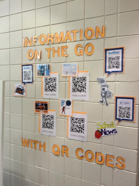 QR code display - for open house! PTO?  {image only} Qr Code Bulletin Board Ideas, School Counseling Resources, Qr Code Display, House Technology, Qr Code Activities, Theme Nights, 6th Form, Technology Theme, High School Library