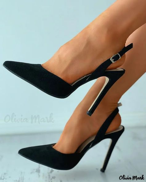 High Heels Outfit, High Heels Classy, Heels Aesthetic, Heels Classy, Cute Heels, Pointed Toe Heels, Fashion High Heels, Slingback Heel, Black High Heels