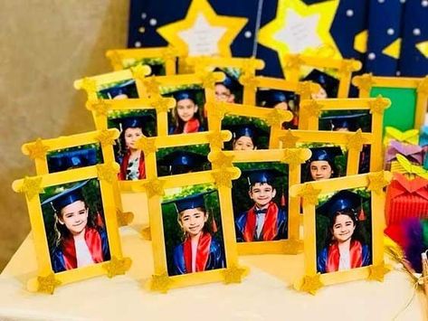 ❤️ Kindergarten Graduation Crafts, Preschool Graduation Ideas, Kindergarten Graduation Themes, Graduation Crafts Preschool, Preschool Graduation Theme, Preschool Graduation Ceremony, Vpk Graduation, Kindergarden Graduation, Preschool Graduation Party