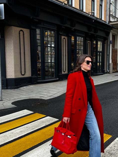 Saint laurent red coat Red Long Coat Outfits, Long Red Coat Outfit Winter, Winter Outfits Red Coat, Red Coat Winter Outfit, Red Winter Coat Outfit, Red Long Coat Outfits Winter, Long Red Coat Outfit, Red Coat Outfit Casual, Red Style Outfit