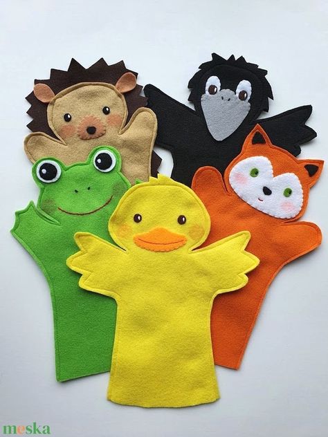 Animal Hand Puppets, Finger Puppet Patterns, Felt Puppets, Puppets Diy, Handmade Stuffed Toys, Diy Quiet Books, Felt Finger Puppets, Puppet Patterns, Puppet Crafts