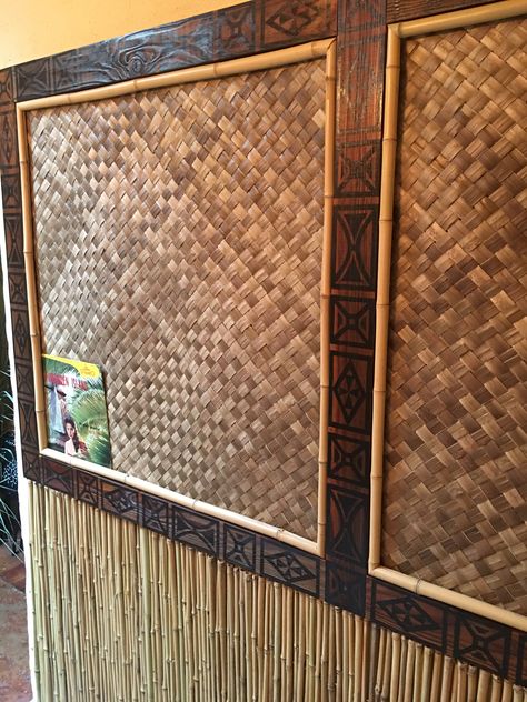 Tiki Bars Diy, Outdoor Tiki Bar, Bamboo House Design, Bar Ceilings, Tiki Decor, Tiki Bar Decor, Tiki Tiki, Tiki Lounge, Bamboo Architecture