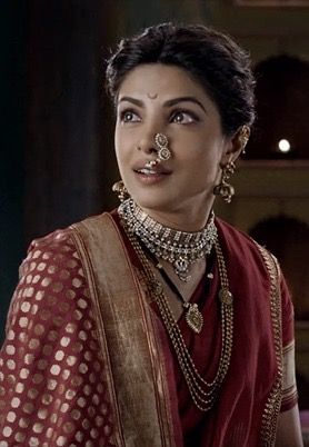 Priyanka Chopra Bajirao Mastani Look, Kashibai Priyanka Chopra, Bajirao Mastani Priyanka Chopra, Bajirao Mastani, Marathi Bride, Nauvari Saree, Indian Photoshoot, Saree Photoshoot, Love Poetry