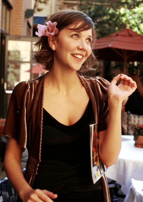 Picture of Maggie Gyllenhaal Maggie Gyllenhaal Hair, Dusky Summer, Lying Game, Nanny Mcphee, Lauren Ambrose, Crazy Heart, Earth Mother, Maggie Gyllenhaal, Rose Tone