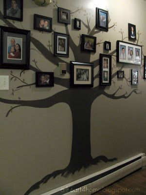 Great Family Tree Mural Idea Wall Fireplaces, Family Tree Mural, Wall Tree, Tree Wall Murals, Tree Mural, Charcoal Drawings, Family Tree Wall, Style Deco, Tree Wall