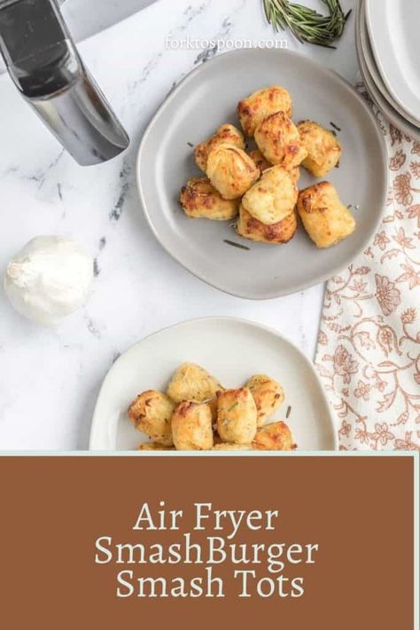 Smashed Tater Tots, Blackstone Smashed Tator Tots, Air Fryer Tater Tots Frozen, Air Fryer Cheesy Tater Tots, Tater Tots In Air Fryer Frozen, Homemade Potato Wedges, Tater Tot Recipes, Wedges Recipe, Potato Wedges Recipe