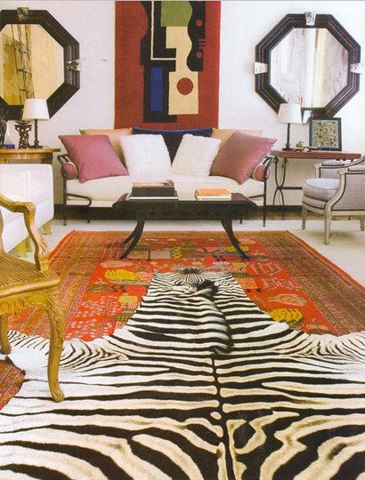 4-22-jennalyonsdomino_rect540  layered rugs Pretty Living Room Ideas, Cowhide Rug Living Room, Pretty Living Room, Zebra Rug, Bright Rooms, Layered Rugs, Design Del Prodotto, The Design Files, Living Room Inspiration