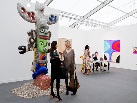 FRIEZE ART FAIR LONDON | THE UNTITLED MAGAZINE Frieze London, Frieze Art Fair, Art Fairs, Art And Culture, D 2, Art Fair, London England, Art World, Culture Art