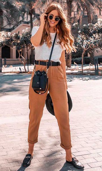 10 camel outfits that won't make you look boring | Woman 10 Spring Outfits 2020, Winter Vacation Outfits, Camel Outfit, Summer Baddie, 15 Outfits, Vacation Outfits Women, Outfit Ideas Summer, 30 Outfits, Moda Outfit