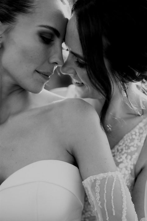 Lesbian Wedding Photography, Gay Wedding Photos, Yarra Valley Wedding, Queer Weddings, Wedding Couple Photos, Yarra Valley, Lgbtq Wedding, Melbourne Wedding, Wedding Photos Poses