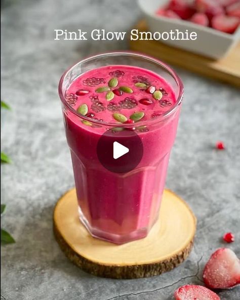 Smoothie Detox  🍓🍉🍍🥰 on Instagram: "5 smoothies ~ pick your favourite 1,2,3,4,5 ?  . 🍓Pink Glow Smoothie  1 cup frozen strawberries  1 medium banana  1/3 cup pomegranate seeds  1 tsp pumpkin seeds  1 medium beet juice ( raw)  1 tsp honey  1/3 cup almond milk  Blend all together and enjoy!   🍌Chikoo Date Smoothie  3 small chikoo / 1.5 large chikoo ( desseded )  2 dates soaked overnight  1/4 banana (optional)  1/4 cup oats  1 tsp vanilla essence  1 cup milk  Blend all together.   🌰 Dry Fruit Smoothie  10 Almonds  10 cashew  1 tbsp raisins  1 tsp pistachios  2 dry figs  Soak in warm water to soften them up. This makes the shake creamy and thick.  1 banana  1 cup milk  Dash of cinnamon powder  1 tbsp vanilla essence  Honey or sweetener as per taste.   🥜 🍌Peanut Smoothie  1 banana 1 tb Glow Smoothie, Roasted Makhana, Ragi Flour, Jaggery Powder, Overnight Breakfast Recipes, Date Smoothie, Smoothie Breakfast, Breakfast Recipes Healthy, Overnight Breakfast