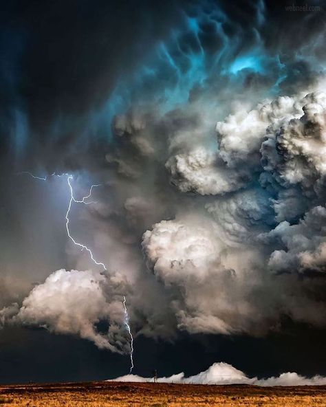 Clouds And Lightning, Lighting Storm, Lightning Photography, Storm Chasing, Storm Photography, Image Nature, Dark Clouds, Storm Clouds, Canon Photography