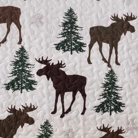 Loon Peak® Stephan Moose Print Reversible Quilt Set & Reviews | Wayfair Oversized Quilt, Moose Decor, Rustic Quilts, Luxury Quilts, Plaid Quilt, One With Nature, Rustic Lodge, Bedspread Set, King Quilt