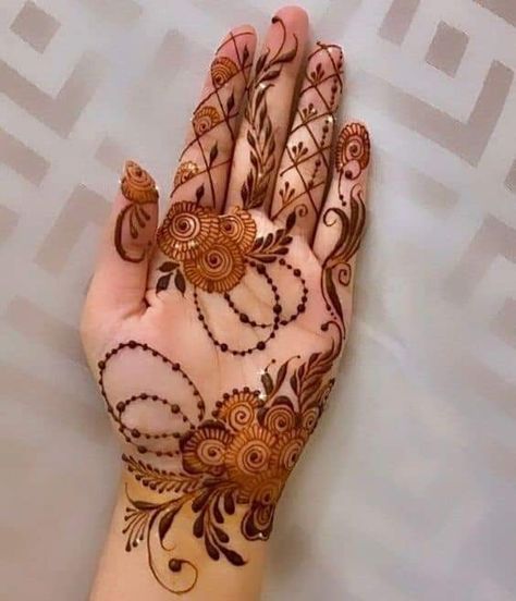 Beautiful Mahendi, Mehendi Tutorial, Designer Mehandi, Mehandi Design For Hand, Arabic Mehandi, Flower Mehndi, Hand Mehendi, Latest Arabic Mehndi Designs, Mahendi Designs