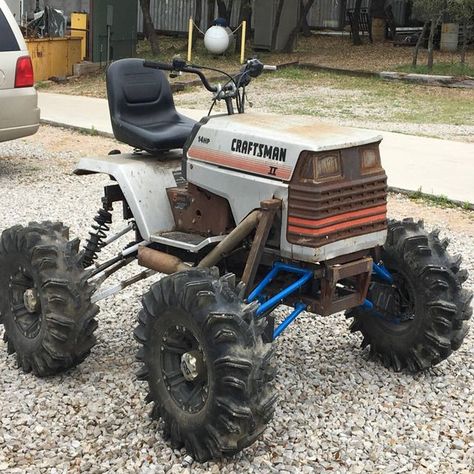 Lawn Mower Racing, Kart Cross, Freetime Activities, Go Kart Plans, Homemade Tractor, Tractor Idea, Four Wheeler, Diy Go Kart, Small Tractors