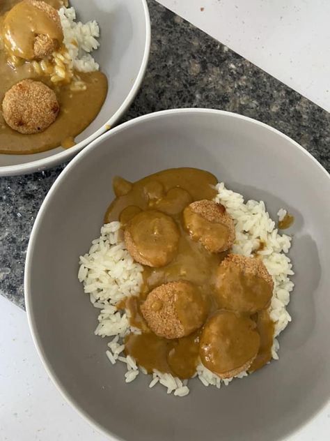 EASY and cheap meals are a go-to for most families – especially during the cost of living crisis. But one person’s ‘poor man‘s’ Katsu curry recipe using chicken nuggets has caused a stir online. Sharing the recipe to the Facebook group,  Extreme Couponing and Bargains UK, the anonymous person showed off their budget-friendly meal. Using […] Easy And Cheap Meals, Katsu Curry Recipe, Katsu Curry Recipes, Katsu Curry, Recipe Using Chicken, Poor Man, Extreme Couponing, Curry Recipe, Cost Of Living