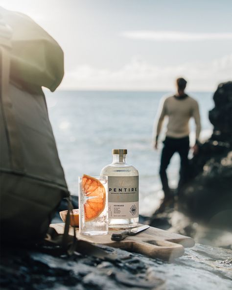 Inspired by the outdoors. Pentire Seaward. Fresh notes of Pink Grapefruit, Sea Buckthorn, Wild Seaweed. #DrinkForTomorrow Active Living, Tonic Water, Sea Buckthorn, Unique Plants, Pink Grapefruit, Non Alcoholic Drinks, Natural Tones, Non Alcoholic, Alcohol Free