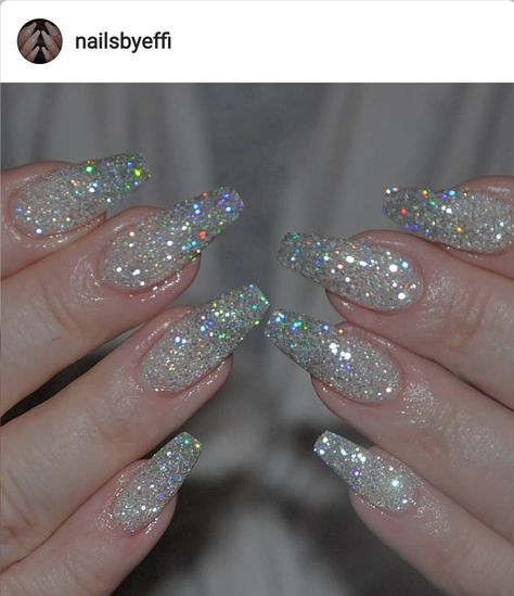 Glitter Nails Inspiration, Prom Nails Silver, Nail Paint Shades, Silver Glitter Nails, Glittery Nails, Formal Nails, White Glitter Nails, Glitter Nail Polish, Nail Designs Glitter