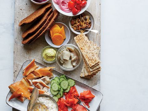 Food & Wine’s Smorgasbord is the perfect easy and elegant weeknight dinner. Get the recipe from Food & Wine. Smorgasbord Ideas, Swedish Smorgasbord, French Snacks, Easy Cheese Fondue, Quick Appetizer Recipes, Mediterranean Appetizers, Appetizers For A Crowd, Quick Appetizers, Ideas Christmas