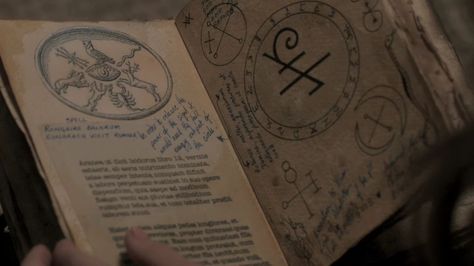 A sigil is a type of symbol used in magic as a signature for demons or other entities and sometimes describes the goal of the user; the outcome of the spell it composes. The first sigil seen in the series was in the episode Heather. Amelia Blake placed one on the wrist of her friend, Heather Barnes, after a demon had entered her body sixteen years ago during the night of the Boatyard fire. Years later, Cassie wanted to find out what had happened to Heather, since Zachary Larson attacked... Witch Tv Series, Secret Circle, Family Symbol, Attraction Spell, Book Of Shadow, Family Books, Black Pins, Practical Magic, Spell Book