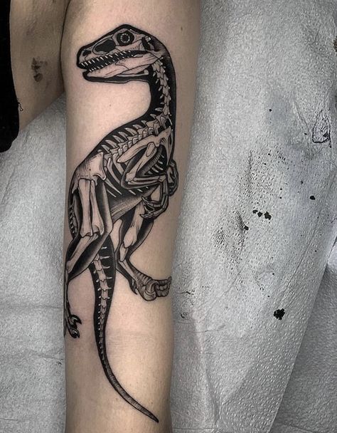 Skull Scorpion Tattoo, Skull Scorpion, Scorpion Tattoo, Grant Park, Armband Tattoo, Angel Tattoo Men, All Tattoos, Big Tattoo, Tattoos For Men