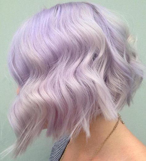 Choppy Pastel Purple Bob Lavender Bob Hair, Pastel Purple Hair Short, Silver Lavender Hair Short, Lilac Short Hair, Short Pastel Hair, White Purple Hair, Short Lilac Hair, Lavender Bob, Pastel Lilac Hair