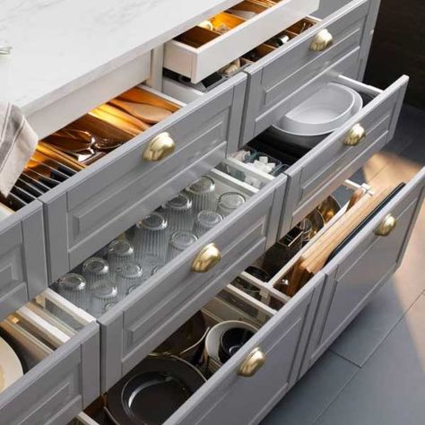 Ikea Kitchen Drawer Organization, Ikea Kitchen Drawers, Ikea Kitchen Storage, Clean Kitchen Design, Sofa Bed Furniture, Ikea Kitchen Design, Kitchen Cabinet Drawers, Kitchen Showroom, Kitchen Drawer Organization