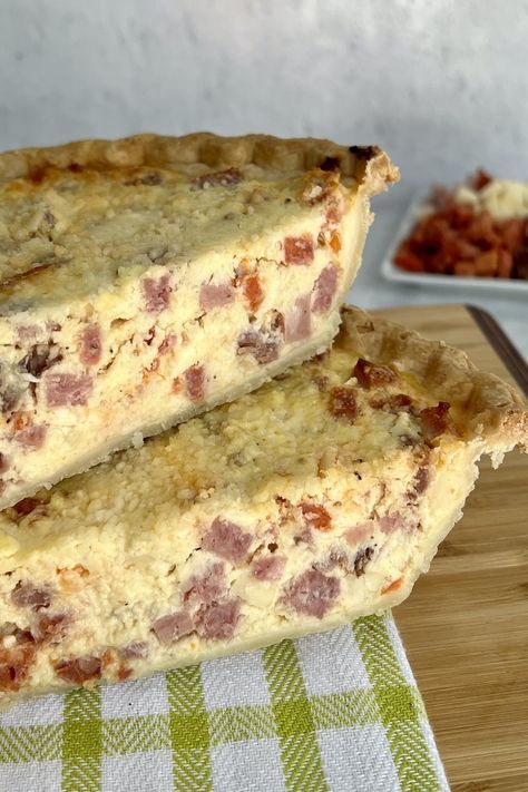 The Easiest Italian Easter Meat Pie ~ Pizzagaina (Pizza Rustica) Pizzagaina Recipe, Stuffed Artichoke Bottoms, Easter Meat, Artichoke Bottoms, Italian Easter Pie, Sausage Pie, Easter Pie, Pizza Rustica, Italian Easter