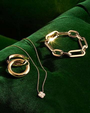 Designer Women's Jewelry | Saks Fifth Avenue High End Jewelry Photography, Still Life Jewelry, Baby Lamp, Jewelry Shoot, Jewellery Photography Inspiration, Jewelry Product Shots, Holiday 2024, Adam Lippes, Product Shoot