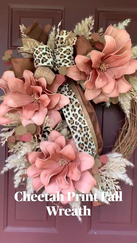 Boho Fall Wreath, Pink Wreaths, Pampas Grass Wreath, Porch Decor Fall, Elegant Fall Wreaths, Rose Gold Christmas Decorations, Pink Autumn, Fall Decor Wreaths, Grass Wreath