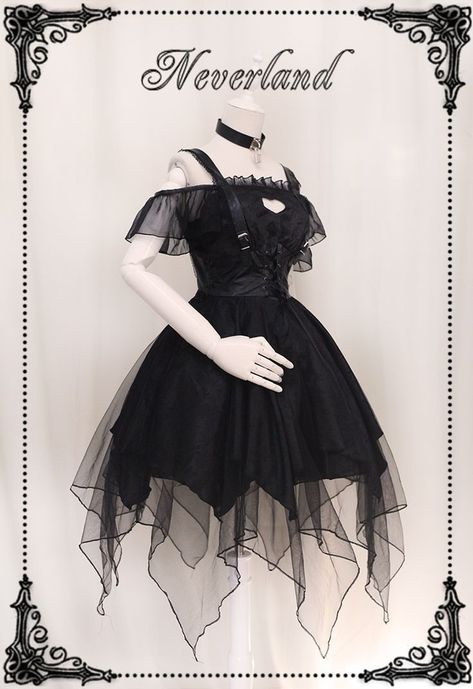 Verna Aesthetic, Old Fashion Dresses, Fairytale Dress, Swaggy Outfits, Gothic Outfits, Goth Outfits, Alternative Outfits, Cosplay Outfits, Edgy Outfits