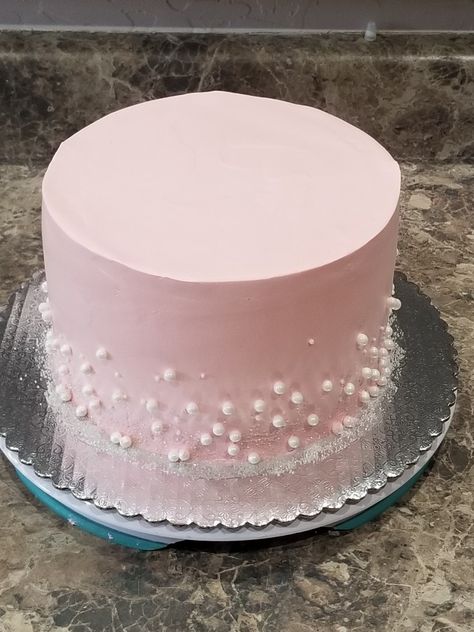 Pink Simple Cake Birthday, Round 18th Birthday Cake, Pink Bday Cake Simple, Plain Pink Birthday Cake, Light Pink Bday Cake, Pink Cakes Simple, Pink Circle Birthday Cake, Pink Tres Leches Cake, 11 Year Birthday Cake