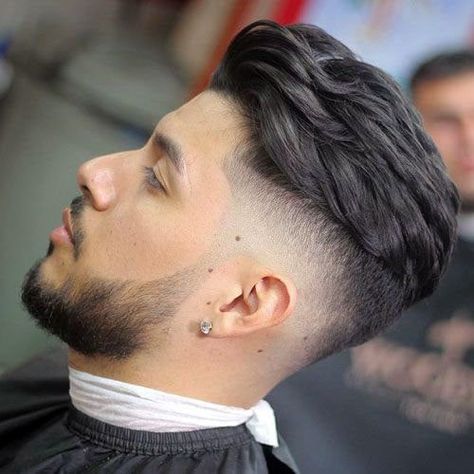 Textured Brush Back with Mid Fade and Short Beard. This attractive Mexican haircut is a stylish and popular style for men who want to look good, stand out and radiate confidence. High Fade Long Hair, Latino Haircuts, Teenage Haircuts, Best Hair Cuts, Mexican Hairstyles, Beard Fade, New Hair Trends, Mexican Men, Tapered Haircut