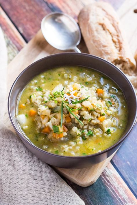 Hearty Winter Vegetable Soup Recipe With Pearl Barley Winter Vegetarian Recipes, Winter Soup Recipes, Winter Vegetable Soup, Vegan Winter Recipes, Easy Vegetable Soup, Barley Recipe, Hearty Soup Recipes, Winter Vegetable, Winter Soup Recipe