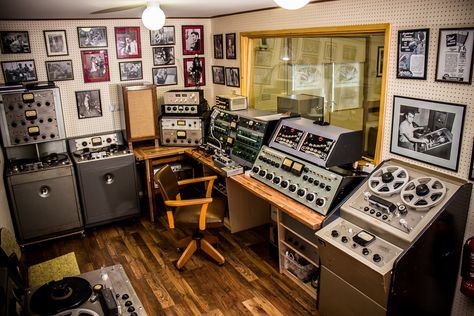 70s Room, Music Studio Room, Control Room, Home Recording Studio, Retro Radio, Audio Room, Project Board, Home Studio Music, Studio Equipment