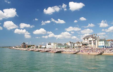 Life By The Sea, Bognor Regis, Sussex England, Thanks A Lot, Food Family, Family Lifestyle, King George, By The Sea, Travel Food