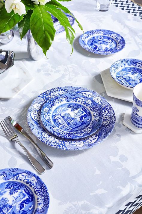 Spode Blue Italian 20 Piece Tableware Set | Spode Blue And White Spode, Blue Dinning Room, Italian Villa Interior, Spode Blue Italian, Italian Dinnerware, Blue And White Dinnerware, Italian Cafe, Blue Dishes, Dinner Party Table