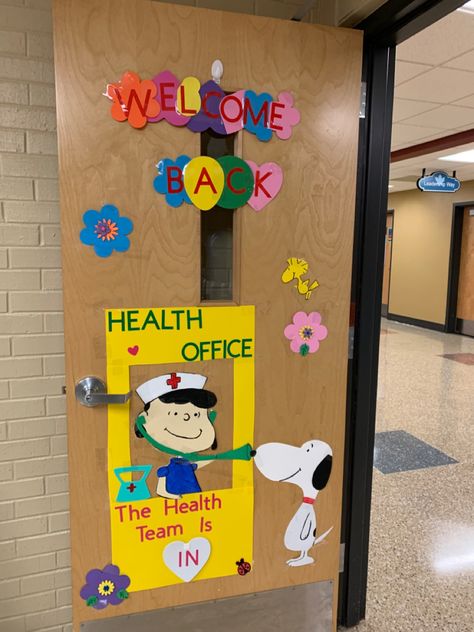 School Health Bulletin Boards Nurses, School Clinic Door Decorations, School Nurse Fall Bulletin Boards, School Nurse Door Decoration Ideas, School Health Office Decor, School Nurse Bulletin Board Ideas, Elementary Nurse Office, Welcome Back To School Door, School Nurse Office Door