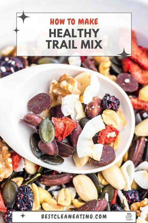 Healthy Trail Mix Recipe - Best Clean Eating Homemade Trail Mix Recipes, Healthy Trail Mix Recipes, Trail Mix Recipe, Low Carb Paleo Recipes, Healthy Trail Mix, Ditch The Carbs, Trail Mix Recipes, Homemade Trail Mix, Keto Easy