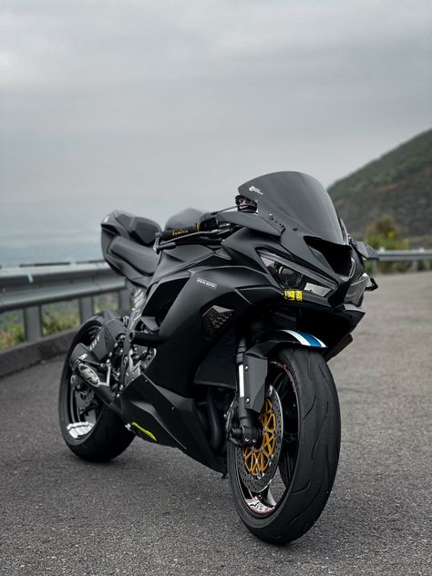 Zx6r Wallpaper, Kawasaki Ninja 400 Wallpaper, Zx6r 2024, Kawasaki Zx6r 636, Kawasaki Motorcycles Sport Bikes, Motor Balap, Ninja Bike, Motorcycle Guy, R15 V3