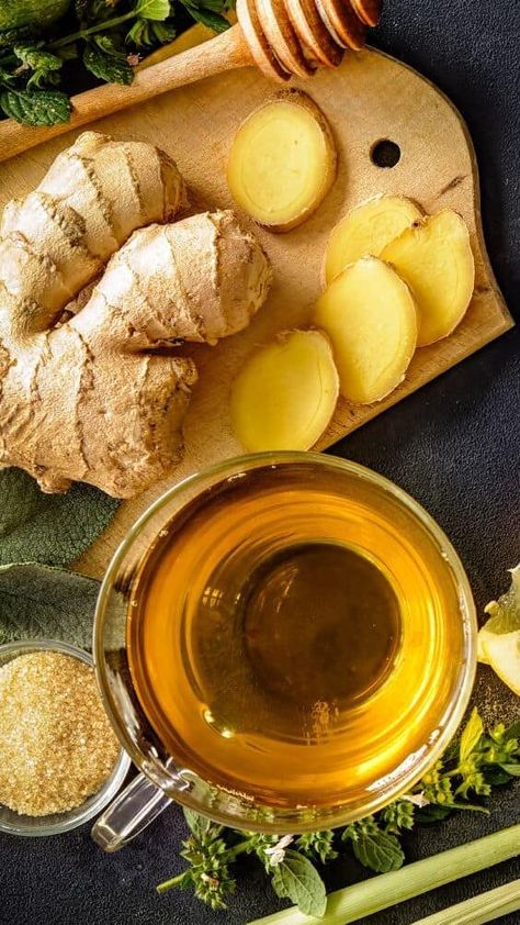 Ginger Drink, Herbal Elixir, Food Art Photography, Ginger Benefits, Herbal Drinks, Ginger And Honey, Live Wire, Tea Benefits, Lemon Tea