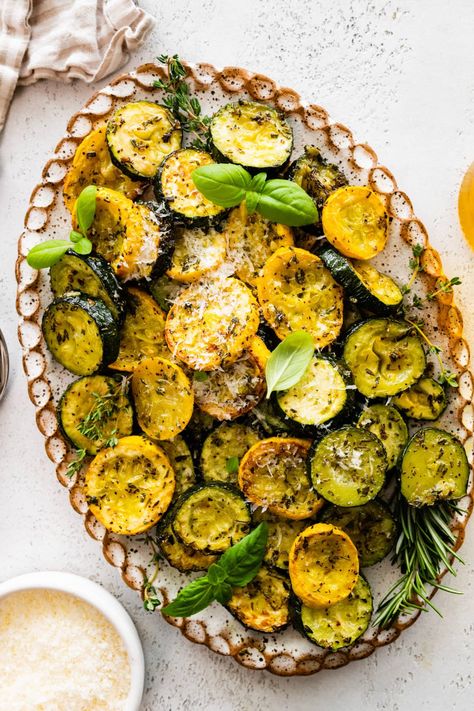 Easy Oven Roasted Zucchini and Yellow Squash Recipe - CucinaByElena Roasted Zucchini And Yellow Squash, Yellow Zucchini Recipes, Yellow Squash Recipe, Roasted Yellow Squash, Roasted Zucchini And Squash, Oven Roasted Zucchini, Zucchini And Yellow Squash, How To Cook Squash, Yellow Squash Recipes