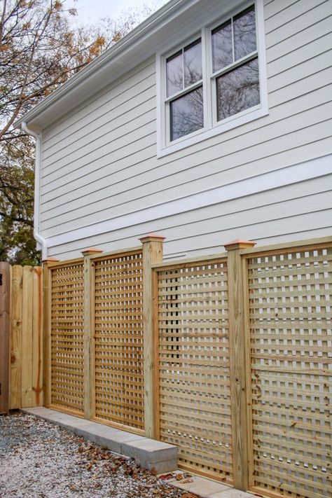 How to Build a Window Pane Lattice Privacy Fence and Gate Lattice Privacy Fence, Pergola Privacy, Privacy Lattice, Build A Window, Trellis Privacy, Landscape Screen, Lattice Privacy Screen, Wood Picket Fence, Fence And Gate