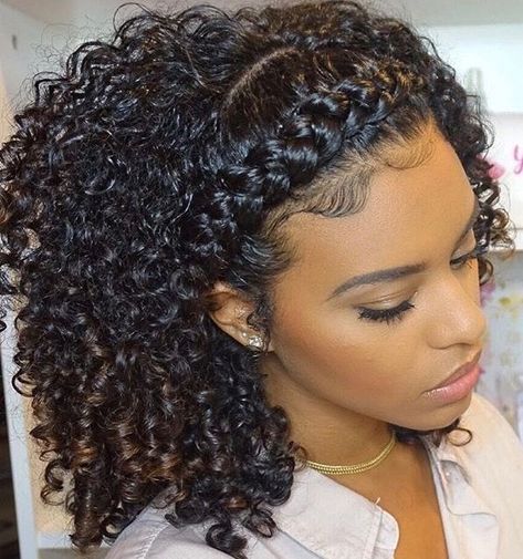 Braids and Curls Curly Hair Designs, Natural Braided Hairstyles, Curly Hair Photos, American Hairstyles, Beautiful Curly Hair, Penteado Cabelo Curto, African American Hairstyles, American Woman, Hair Photo