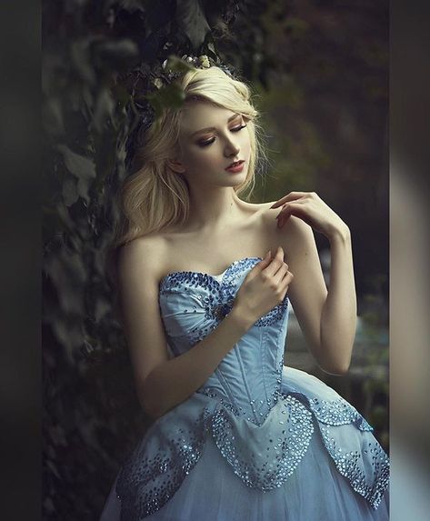 "Cinderella" Photography by @nini29dk Makeup and hair by @suror Gown by @_fairytas, my very own Fairy Godmother. Maria Amanda, Princesa Real, Fantasia Disney, Fantasy Photography, Makeup And Hair, Fairy Godmother, Arte Fantasy, Romantic Style, Fantasy Clothing